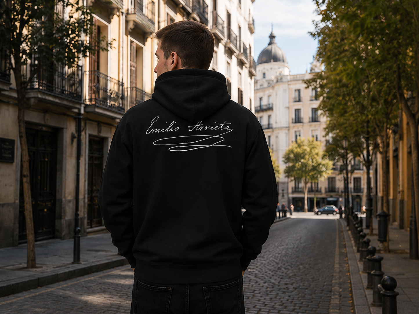 Sudadera con capucha y cremallera «Arrieta»